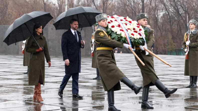 JD Vance, Tartışmalı '1915' Paylaşımını Kaldırdı