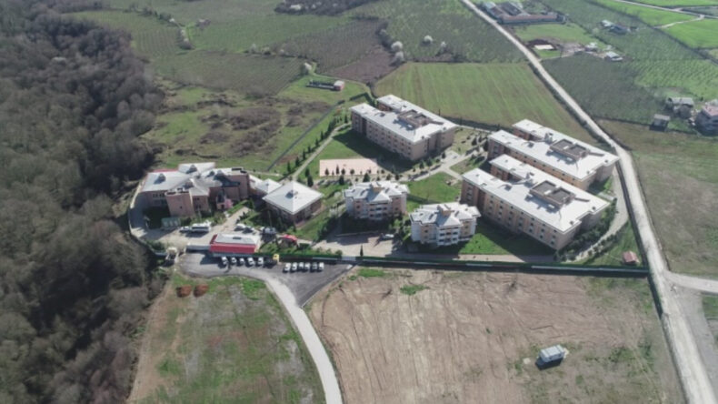 Kadın Cezaevi'nde Yangın: 4 H&uuml;k&uuml;ml&uuml; Hastaneye Sevk Edildi