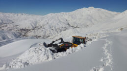 Kar Kalınlığı 3 Metreye Ulaştı