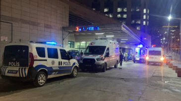 Kavga Değil Savaş: 15 Yaralı, 10 G&ouml;zaltı