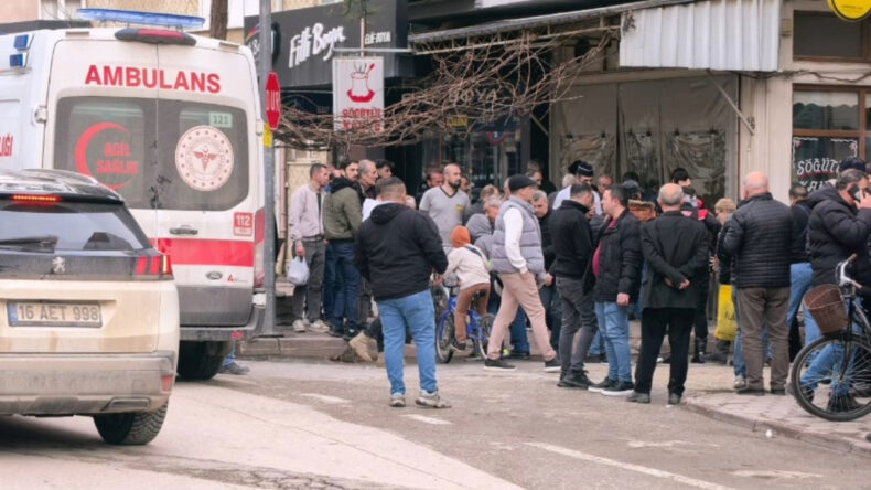 Kayınpederini Öldürdü, Kayınbiraderini Yaraladı, Kaçtı