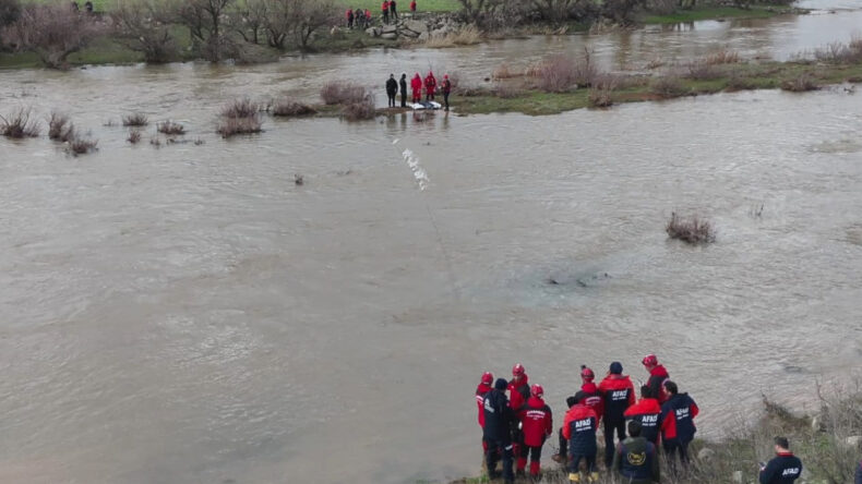 Kayıp Kadının Cansız Bedeni Dere Yatağında Bulundu
