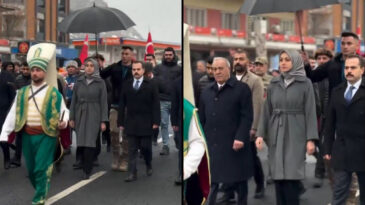 Kaymakamdan Şemsiye A&ccedil;ıklaması: &Uuml;z&uuml;nt&uuml; Duydum