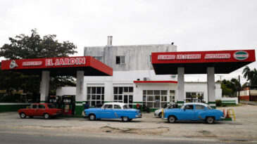 K&uuml;ba&rsquo;da Klasik Otomobillere Veda Ediliyor