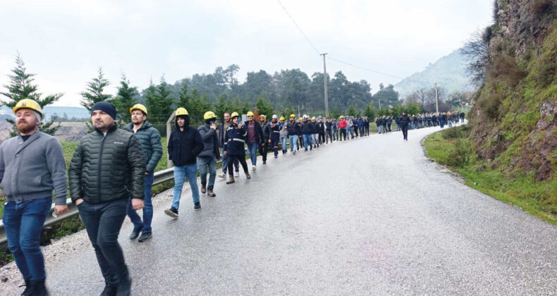 Madenci Hakları İ&ccedil;in Yola &Ccedil;ıktılar