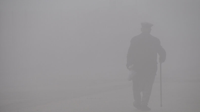 Mardin'de sis alarmı: G&ouml;r&uuml;ş mesafesi 10 metreye kadar indi