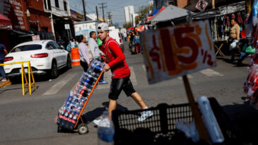Meksika'da Yıllardır Tartışılan 'Mesai Reformu' Kabul Edildi