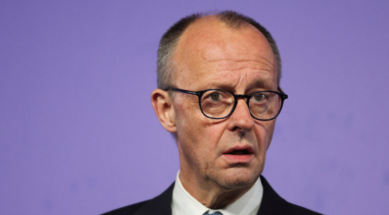 Merz&rsquo;den AB&rsquo;ye rest: &lsquo;İstesem bile yapamam&rsquo;