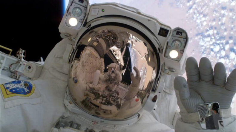 NASA'dan Akıllı Telefon Açıklaması