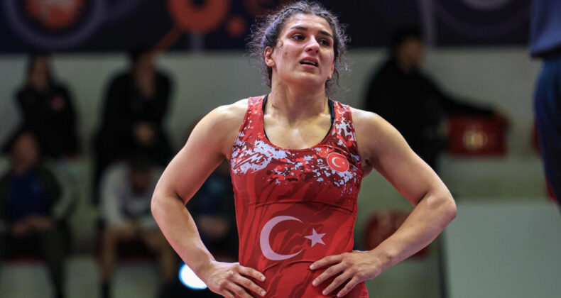 Nesrin Baş, Bronz Madalya Kazandı