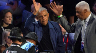 Obama 'Uzaylılar ger&ccedil;ek' s&ouml;zlerine a&ccedil;ıklık getirdi