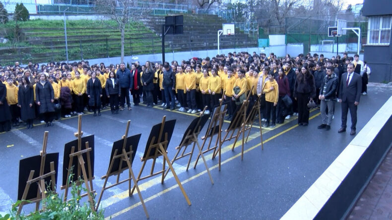 Okullarda 6 Şubat Anması: &Ouml;ğrenciler ve &Ouml;ğretmenler Saygı Duruşunda