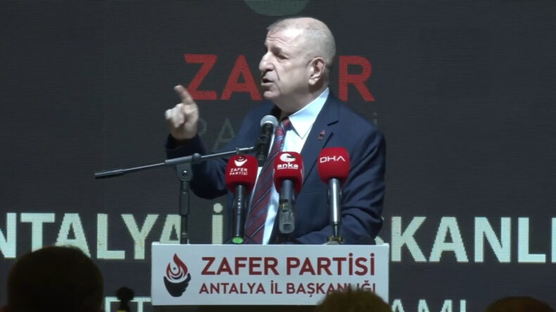 &Ouml;zdağ: Vatandaşlığı değiştirenler, vatanı değiştirmeye hazırlanıyor demektir