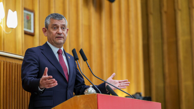 &Ouml;zg&uuml;r &Ouml;zel: Ali Yerlikaya'ya Daha &Ouml;nce Mesaj G&ouml;ndermiştim, L&uuml;tfen Okusun