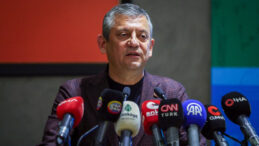 &Ouml;zg&uuml;r &Ouml;zel: Heveslerini kursaklarında bırakmak durumundayız