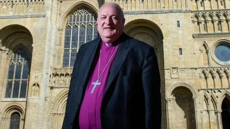 Piskoposa 'Cinsel Saldırı' G&ouml;zaltısı