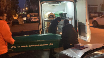 Polis Kavga İhbarı ile Gitti, Banyoda Cesetle Karşılaştı