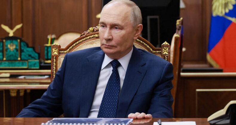 Putin'e Petrol Şoku: Büyük İskonto