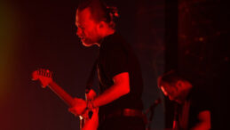 Radiohead&rsquo;den ABD G&ouml;&ccedil;men Polisine Tepki: Videoyu Kaldırın