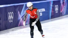 Rakibi Cezalandı, Mill&icirc; Sporcu &Ccedil;eyrek Finale Y&uuml;kseldi