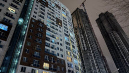 Rezidansta Sır &Ouml;l&uuml;m! 2 Kişi Koridorda Vurulmuş Hale &Ouml;l&uuml; Bulundu