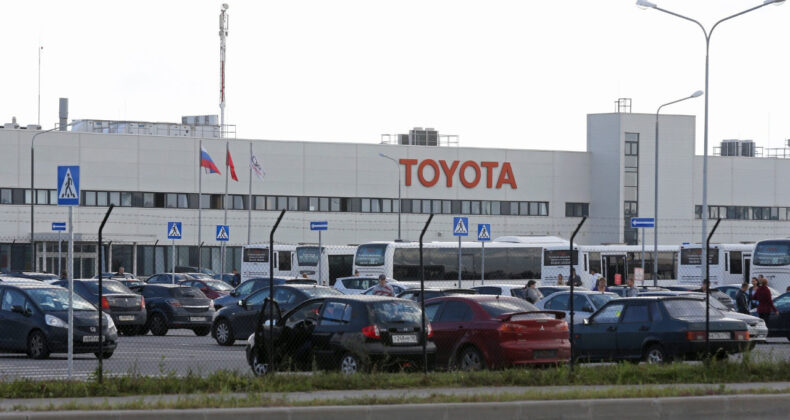 Rusya'dan Toyota ve Volkswagen Hamlesi