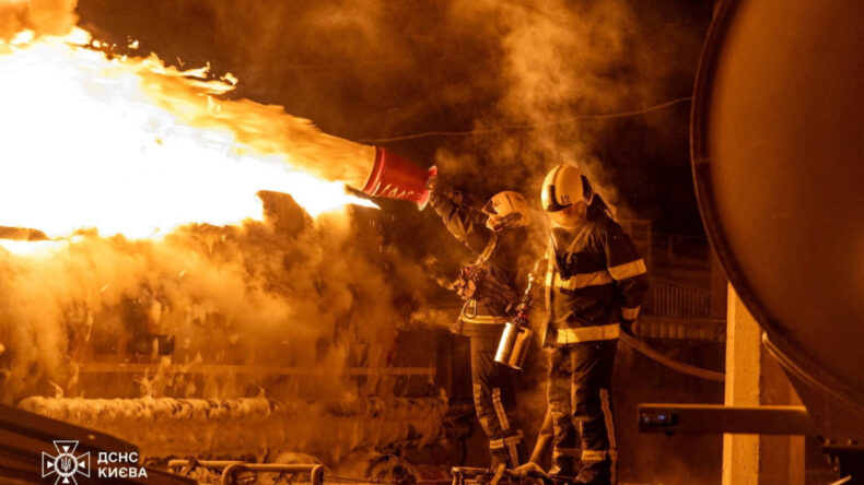Rusya'dan Ukrayna'nın Enerji Tesislerine Yoğun Saldırı