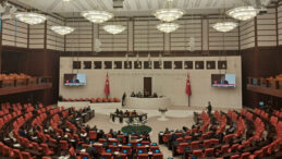 Saadet Partili Atmaca: Teklifle kamuya ait milli parkları istedikleri kişiye verebilmelerinin &ouml;n&uuml;n&uuml; a&ccedil;ıyorlar