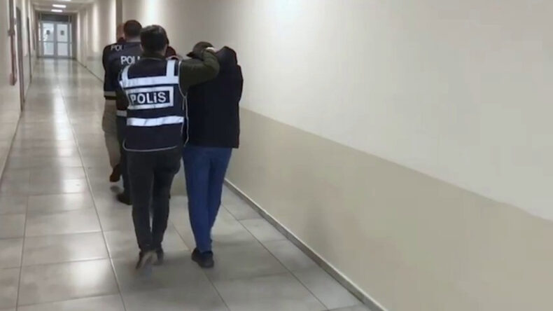 Şanlıurfa'da Antalya'daki Dolandırıcılığın İzleri Bulundu