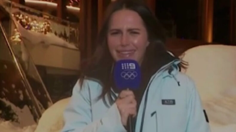 Sarhoş Sunucu İzleyenleri Kırdı Ge&ccedil;irdi