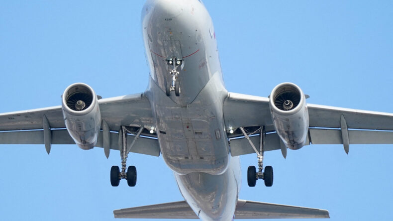 Savaş başladı, uçaklar Türkiye üzerinden tek rotada geçti