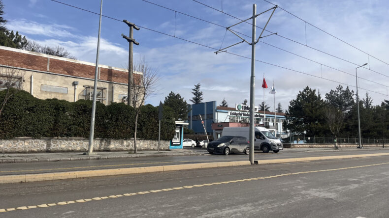 Şeker Fabrikasında Patlama: 6 İş&ccedil;i Yaralandı