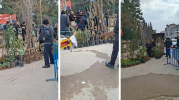 Seyyar Satıcılardan Zabıtalara Bı&ccedil;aklı Saldırı