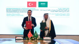 Suudi Arabistan ve T&uuml;rkiye Arasında 2 Milyar Dolarlık Enerji Anlaşması
