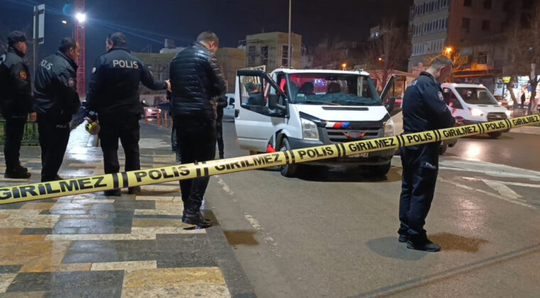 Terk Edilen Kamyonet Paniği