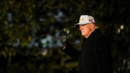 Trump Harvard &Uuml;niversitesi'nden 1 milyar dolar istiyor