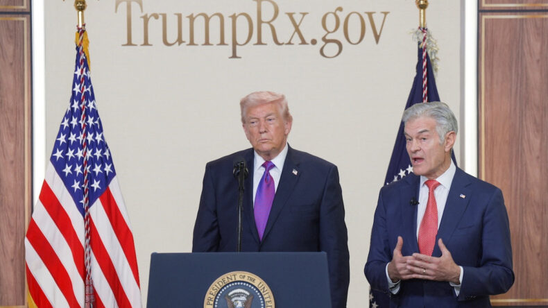 Trump Yeni Bir Web Sitesi Kurdu: Uygun Fiyatlı İlaç Satışı Başladı