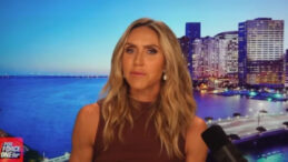 Trump'ın gelininden 'uzaylı' &ccedil;ıkışı: 'Başkan yakında a&ccedil;ıklayacak'