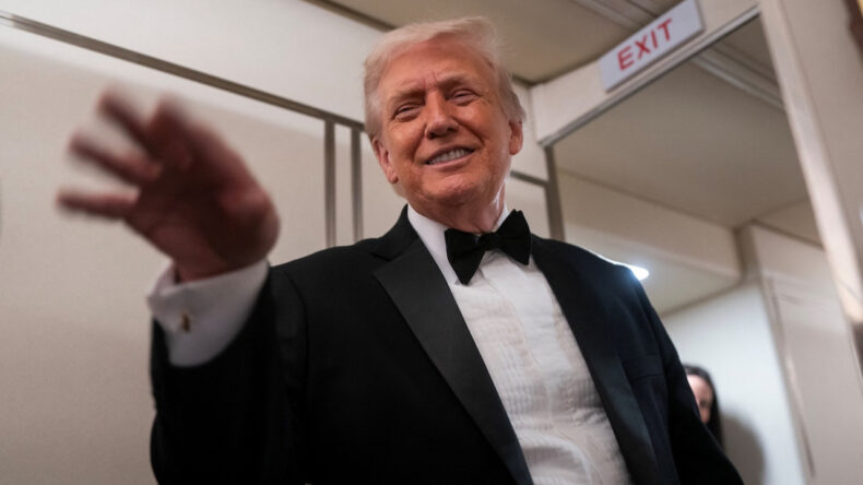 Trump'tan dikkat &ccedil;eken Gr&ouml;nland ve İran: Anlaşmaya varabiliriz