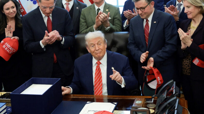 Trump'tan Epstein &Uuml;zerine A&ccedil;ıklama: Ge&ccedil;mişi Geride Bırakalım