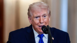 Trump&rsquo;ın Eleştirdiği Anlaşma Askıya Alındı