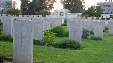 Uydu G&ouml;r&uuml;nt&uuml;leri A&ccedil;ığa &Ccedil;ıkardı: Asker Mezarlarını Buldozerlerle Yok Ettiler