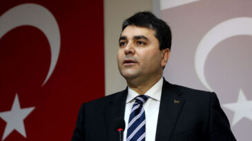 Uysal: 'Vatandaş kazansın istiyoruz' diyorsanız k&ouml;pr&uuml; ve otoyolları halka arz edin