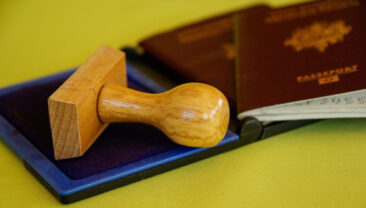 Vize Hayaliyle Onlarca Kişiyi Dolandırdılar