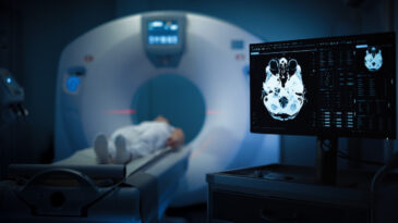 WHO'dan &Ccedil;arpıcı Rapor: Her 10 Kanser Vakasından 4'&uuml; &Ouml;nlenebilir