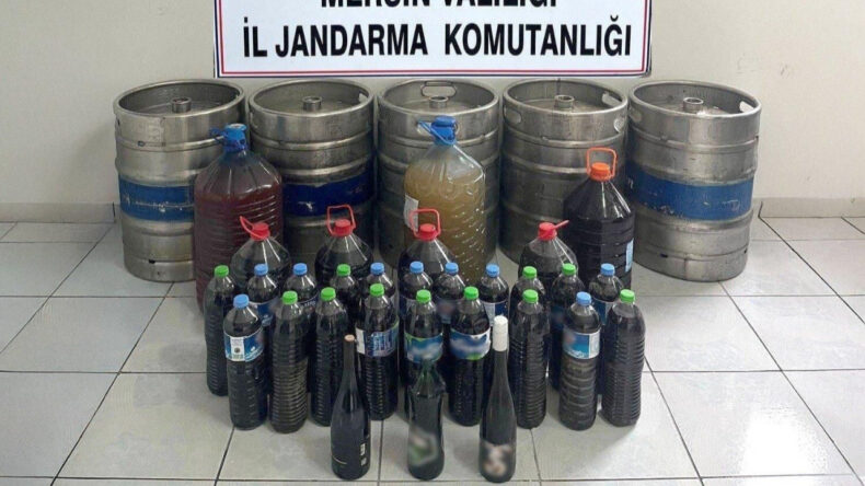 Y&uuml;zlerce Litre Sahte İ&ccedil;ecek Ele Ge&ccedil;irildi