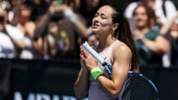 Zeynep S&ouml;nmez, Dubai'de İlk Turda Veda Etti