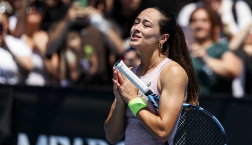 Zeynep S&ouml;nmez, Dubai'de İlk Turda Veda Etti