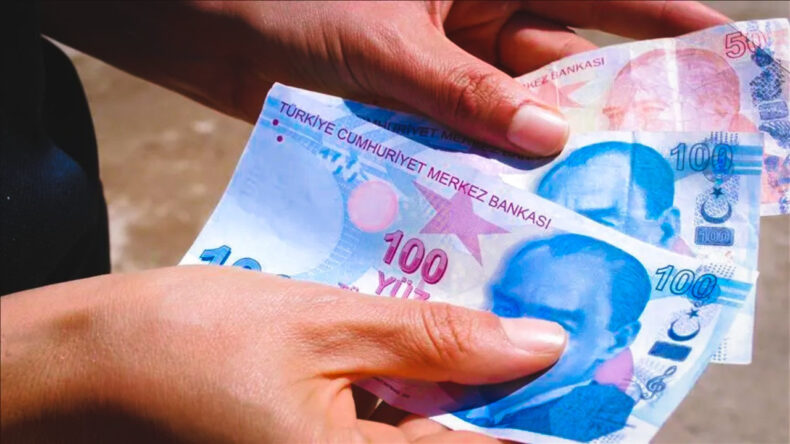 '72 TL'ye y&uuml;kseldi' dedi, sert &ccedil;ıktı: Her şeyin fiyatına yeni bir y&uuml;k