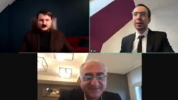 'Adolf Hitler', Şah'ın oğlunu fena işletti